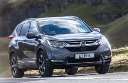 Honda CR-V Hybrid front action